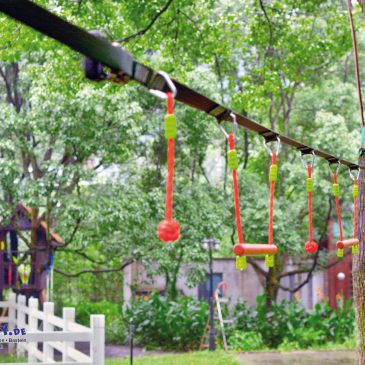 Ninja Line Hangelpfad für starke Muskeln bei Kisus - Kinder, Spiel und Spaß - hangelpfad für kinder, outdoor, kindergarten