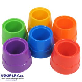 Standsichere Becher 6er Set 6 farbenfrohe, runde und standsichere Aufbewahrungstöpfe ... Sie sind ideale Behälter für Wasser oder Farbe beim Malen und können auch für Pinsel, Stifte, Scheren und andere Kunst- und Bastelmaterialien verwendet werden. Die Töpfe sind so konstruiert, dass sie nicht umkippen können und daher ideal für kleine Kinder sind.