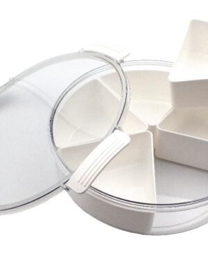 Sensorik-Kasten zum selbst füllen Sensorik-Kasten zum selbst befüllen ... Das Set enthält eine große, transparente Schale mit fünf dreieckige Schalen, in denen die Materialien sortiert sind. Der große transparente Deckel verschließt das Set - er kann auch zum Spielen und Sortieren verwendet werden.