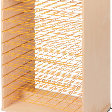 Trockenständer klein Zweiseitige Papiertrockenständer mit Rollen ... Diese hochwertigen Trockenständer aus robustem Sperrholz erleichtern es, Gemälde sauber und platzsparend zu trocknen. Beide Modelle lassen sich dank der zwei Griffe und vier transparenten Rollen - davon zwei feststellbar - besonders leicht bewegen und sicher positionieren. Durch die beidseitige Bedienbarkeit können mehrere Kinder gleichzeitig ihre Kunstwerke einsortieren. Jeder Trockenständer ist mit 10 Gitterböden aus pulverbeschichtetem Stahl ausgestattet.