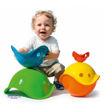 Bilibo Midi 29 cm 6er Set Unbegrenzte Spielmöglichkeiten ... Bilibo ist mehrfach preisgekrönt, denn er ist ein besonders innovatives und vielseitiges Spielzeug in zwei Größen: hineinsetzen und herumkugeln, darüber balancieren, sich darunter verstecken, darauf setzen, als Sandspielzeug, im Planschbecken - und im Schnee... Bilibo bietet stundenlangen Spaß, drinnen und draußen - das ganze Jahr über. Die magische Muschelform in leuchtenden Farben weckt Neugierde, regt die Phantasie an und trainiert spielerisch die motorischen Grundfertigkeiten und das Gleichgewicht der Kinder.