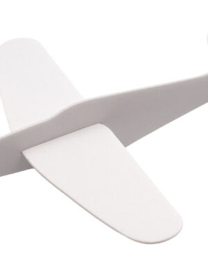Der Klassiker ... auf jedem Kindergeburtstag, in der Schultüte, Party oder als kleines Mitbringsel! Beide Flügel einstecken, Propeller auf die Klammer und schon kanns los gehen... Nein stopp: unsere Styro Flieger kann man prima mit Filzstiften bemalen. Und dann kann es wirklich los gehen. Styro Flieger 12er Set